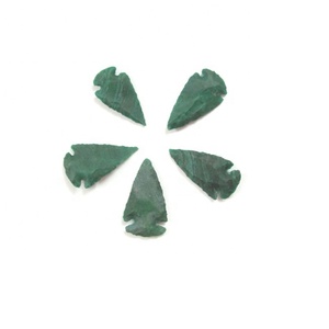 Puntas de flecha de ágata coloridas teñidas de malaquita verde, piedra de cristal natural, producto espiritual - Product Image 1