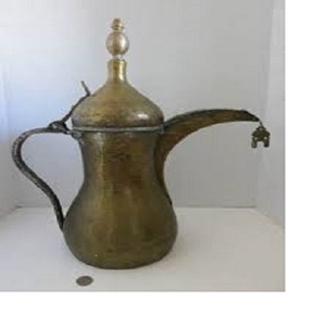 หม้อกาแฟทองเหลืองทนทานคุณภาพเยี่ยม Dallah สำหรับชาและกาแฟสำหรับใช้ในชีวิตประจำวัน - Product Image 1