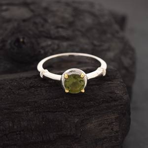 Wholesale Dainty Handmade Sterling 925 New Arrival Solitaire <b>Ring</b> Natural Moldavite Diamond As Main <b>Stone</b> for Weddings - Product Image 2