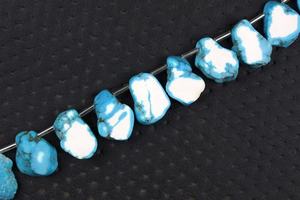 Pierre précieuse Howlite de haute qualité, forme irrégulière, brute, pour grossiste indien, fabrication de bijoux, 15 pièces - Product Image 3