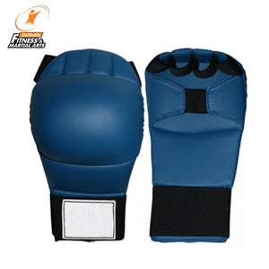 En gros WKF Approuvé Mitaines De Karaté - Product Image 1