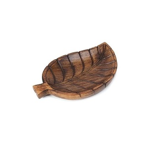 ถาดเสิร์ฟไม้ลายใบไม้ ดีไซน์วินเทจสุดฮิต สำหรับงานแต่งงาน งานเลี้ยง และงานจัดเลี้ยง - Product Image 1