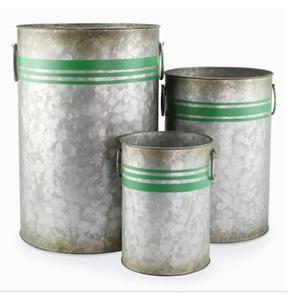 Trending Food <b>Storage</b> Container in Galvanized <b>Metal</b> with Stylish Wood Accents Perfect <b>for</b> Home and Kitchen Organization - Product Image 6