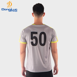 Conjunto de camisetas de fútbol de cuello de sublimación duradero transpirable de poliéster 100% personalizado de fabricante vietnamita equipo de fútbol corto - Product Image 2