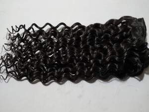 Extensiones de cabello humano con cierre de mechones de trama rizados profundos de pelo grueso de doble dibujado de proveedor barato de la India de la mejor calidad - Product Image 3