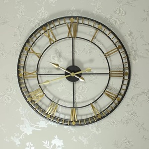 Luxe Grande Horloge Murale En Noir et Argent - Product Image 1