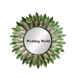 Miroir décoratif en métal Miroir design fait main de qualité supérieure Miroir en métal de luxe de forme personnalisée en gros - Product Image 4