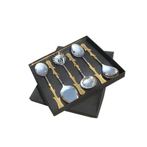 Cuchara de aluminio para servir con diseño de concha con juego de 6 pulidos dorados con caja de regalo Cubiertos modernos Proveedores India - Product Image 2