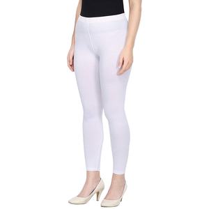 Leggings blancos de punto de poliéster sin costuras para mujer de cintura media para el verano - Product Image 1