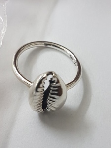 Bague redimensionnable faite à la main en argent sterling 925 cauri style ethnique magnifiquement 3-Codiom plaqué argent de haute qualité mariage - Product Image 2