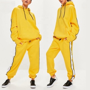 Ensemble de survêtement pour femme, sweat-shirt à capuche en polaire chaud, jogging, tenue de sport, tenue de course, vêtements de sport actifs, tenue élégante pour se détendre, entraînement - Product Image 1
