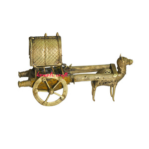 Miniatura de Carro Dhokra, Escultura Artesanal de Bronce, Arte Tribal para Decoración del Hogar, Exhibición Coleccionable, Decoración Étnica - Product Image 1