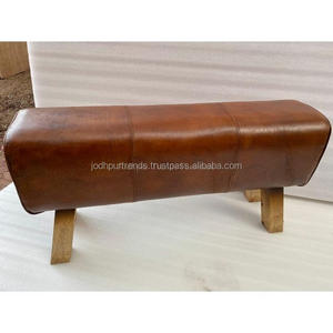 Banco tapizado de cuero de producto principal al por mayor superior de alta calidad, otomana, banco con marco de madera dura - Product Image 2