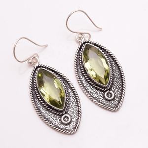 Pendientes personalizados chapados en plata de ley 925, joyería de piedras preciosas de cuarzo Cristal, exportador de joyas de piedras preciosas chapadas en plata antigua - Product Image 3