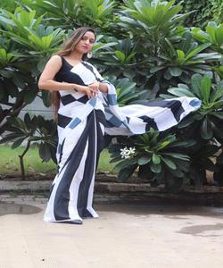 Banarasi Seda Jacquard Saree con Blusa Mujeres Desgaste Señoras Fiesta Festival Desgaste Diario Algodón Suave Seda Sari Venta al por mayor Precio Bajo ApparelGarment - Product Image 3