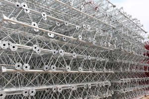 Torre Triangular de transmisión de microondas Torre de Telecomunicaciones TORRE DE V-COATING - Product Image 4