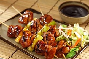 Brochettes en bambou lisses et polies de qualité supérieure, écologiques, pour barbecue, emballées en sachet, vente en gros depuis le Vietnam, Mme Laura - Product Image 2