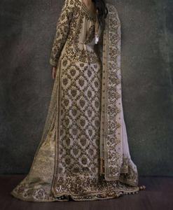 Impresionante bordado pesado indio pakistaní nupcial largo Kurta y vestido de longitud con Dupatta 2025 elegante traje de boda perfecto - Product Image 2