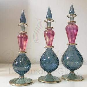 Parfum Égyptiennes uniques Bouteilles - Product Image 1