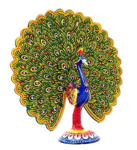 Artesanía Nirmala, Pavo Real Bailarín en Metal con Técnica Meenakari, Diseño Clásico Hecho a Mano para Decoración del Hogar y Jardín, Regalo Artesanal de Rajasthan - Product Image 2