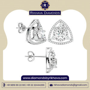 ต่างหูเพชรทองคำขาว14K แฟชั่นล่าสุดสำหรับผู้หญิงพร้อมส่งในขนาดมาตรฐาน - Product Image 3