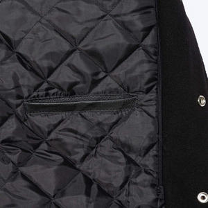 Chaqueta Varsity de Lona Personalizada para Hombre 2024 - Impermeable y Transpirable para Todas las Estaciones - Product Image 6