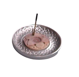 เตาเผากำยานรูปดาวทรงกลมทำมือจากอะลูมิเนียม Kalavastu พร้อมที่รองรับเถ้าธูป สำหรับอโรมาเธอราพี ใช้ได้ทุกฤดู - Product Image 5