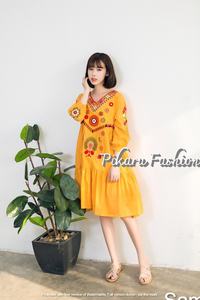 Mayorista Vestidos cortos indios para mujer Bordado floral Vestido bohemio de manga larga de verano de alta calidad para mujer en venta al por mayor - Product Image 2