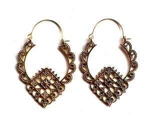 Dernières boucles d'oreilles créoles en laiton de style bohème Nouvelles conceptions indiennes pour les boucles d'oreilles créoles de mode pour dames - Product Image 2