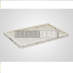 Plateau de service rectangulaire multifonctionnel décoratif de luxe Maximus International en résine, motif Art Déco, poignées solides - Product Image 1