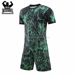 Diseño de logotipo personalizado Conjuntos de uniformes de fútbol Unisex 100% Poliéster Ropa de equipo de alta calidad Todas las estaciones - Product Image 3