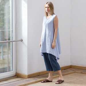 Tissu en crêpe bleu clair col rond, sans manches, mini longueur pour femmes, sexy, en lin, nouvelle tendance 2020 - Product Image 3