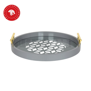 Bandeja de Servir Rectangular Moderna de Madera Estilo Art Deco con Asas Doradas |   Exhibidor de Mesa Multifuncional y Ligero para Decoración del Hogar - Product Image 1