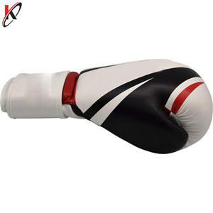 Gants de boxe en cuir Maya Hide Sparring Punching Training Mitts pour Kickboxing et Muay Thai Martial Arts - Product Image 4