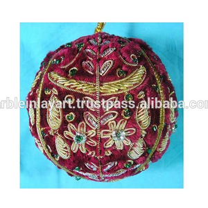 Handicraft Christmas Tree Decorative Ball Ornaments - Product Image 1
