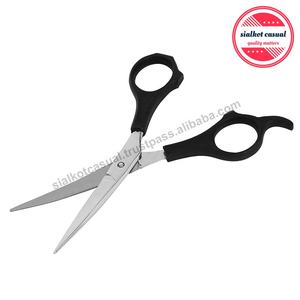 <b>Curved</b> Pet Grooming <b>Scissors</b> 5.5 Inch for Pet Caring Black Plastic Handle <b>Scissor</b>- Pet Cleaning & Grooming - Product Image 4