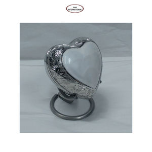 Urnas en forma de corazón de tamaño pequeño para mascotas, con soporte, ofertas increíble - Product Image 1