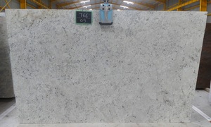 Losas grandes de granito blanco colonial Estilo de diseño industrial Acabado de superficie pulida para mesas - Product Image 4