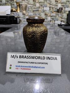 อลูมิเนียมสีดำสีมือวาดเผาศพ Urn อุปกรณ์งานศพอลูมิเนียมขนาดกลางเผาศพ Urn BRASSWORLD อินเดีย - Product Image 3
