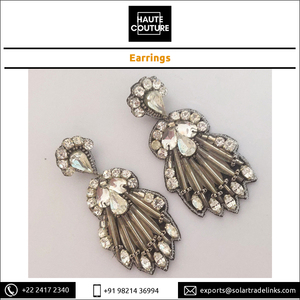 Party Wear Argent Cristaux Pierres En Forme De Paon À La Main Brodé À La Main Femmes Filles Porter Des Boucles D'oreilles - Product Image 4