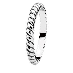 2024 anillos de plata de ley 925 con logotipo personalizado de alta calidad de moda para mujer - Product Image 1