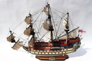 Bateau en bois LICORNE/LA LICORNE, modèle artisanal, art créatif - Product Image 4