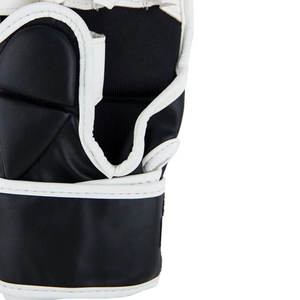 Gants demi-doigts MMA avec logo personnalisé de haute qualité combats gants d'entraînement MMA en gros 2022 Logo personnalisé MMA demi-doigts Glov - Product Image 4
