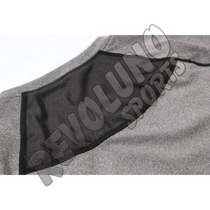 T-shirt de compression personnalisé avec logo, vêtements de sport pour hommes, respirant, pour musculation, fournisseur de t-shirts d'entraînement respirants, rashguard - Product Image 4