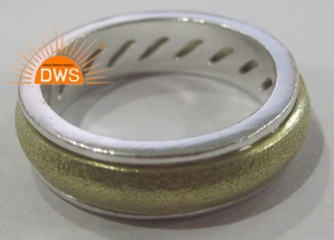 Anillo de plata de ley fina Spinner Declaración Anillo de banda brillante Fabricante de joyas de plata para fiesta, ocasión y regalo. - Product Image 4