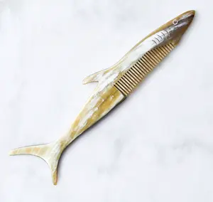 手工鲨鱼鱼设计水牛角梳子便携式天然环保批发价格沙龙发型奢华独特