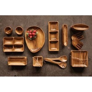 Bandeja de Servir de Madera con Patrón de Hojas Talladas, Acabado Pulido, Asa, Uso Residencial - Product Image 6