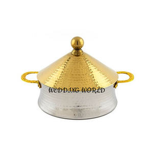 Ensemble de trois casseroles en acier inoxydable martelé poli brillant Nouveau design Vaisselle de mariage et d'événement Pot en métal - Product Image 3