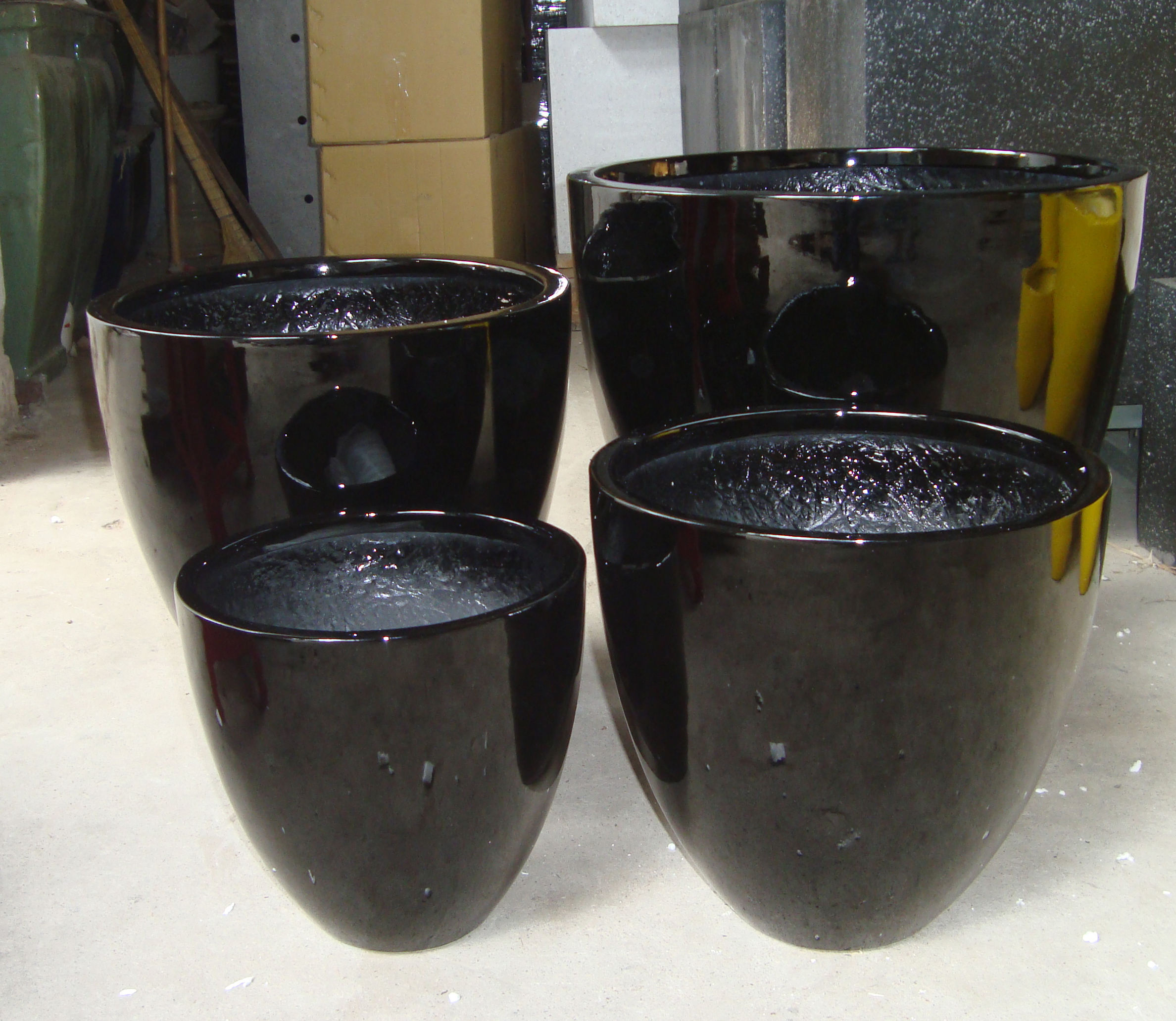 สีดำเงา