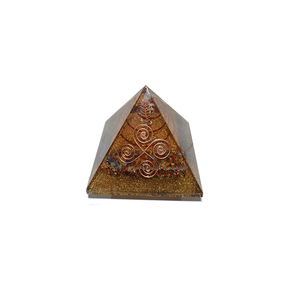 Orgone Chakra, pyramide avec Point, 7 chakras - Product Image 1